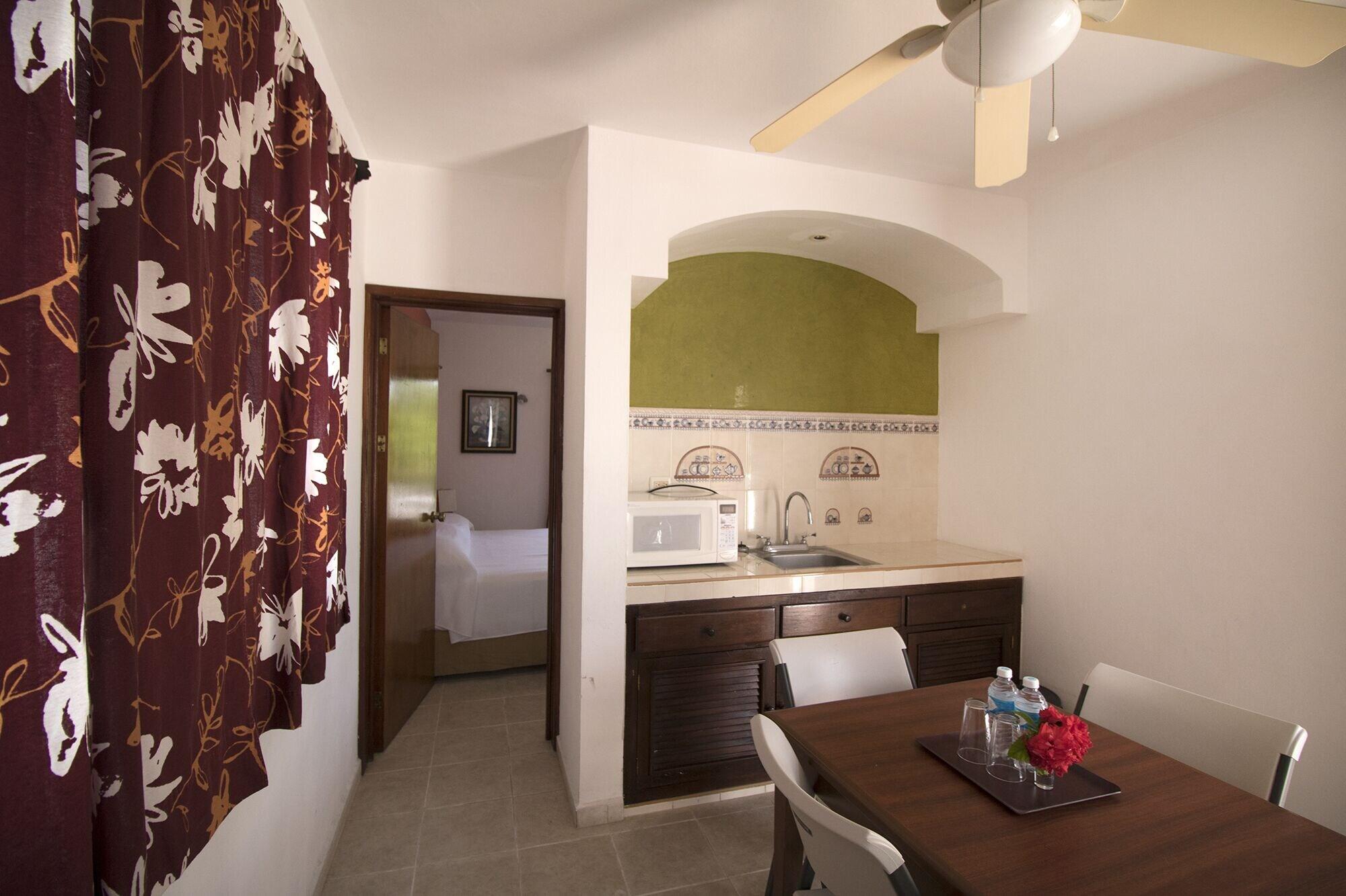 Chac Chi Hotel & Suites Исла-Мухерес Экстерьер фото