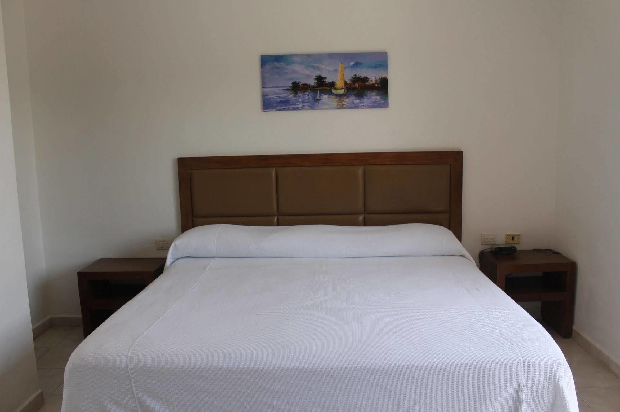 Chac Chi Hotel & Suites Исла-Мухерес Экстерьер фото