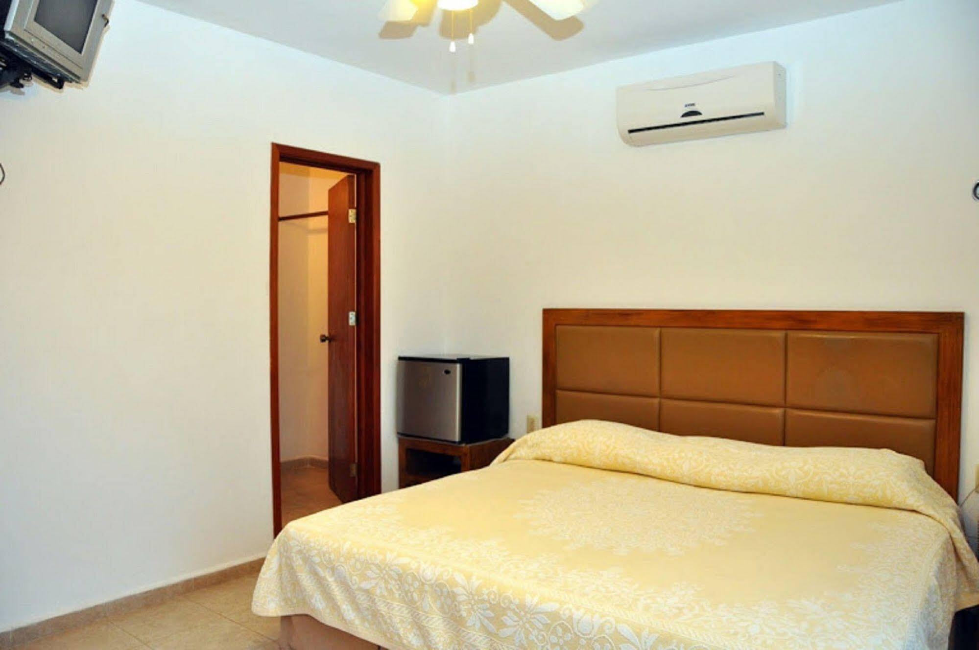 Chac Chi Hotel & Suites Исла-Мухерес Экстерьер фото